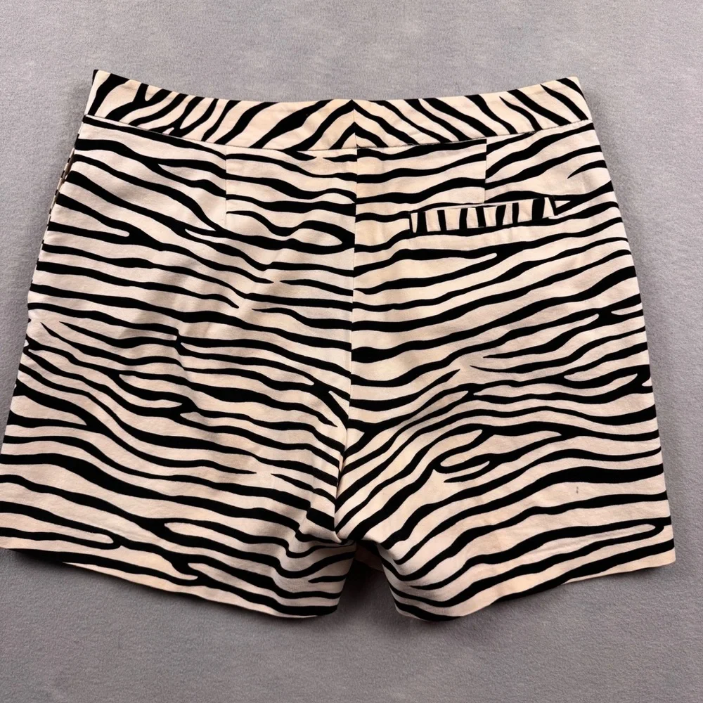 J McLaughlin Zebra Cotton Shorts Womens Size 12 Catalina Cloth - Picture 2 of 7